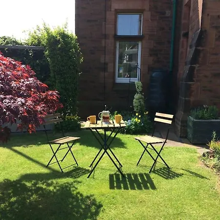 Beautiful In Character Former Rectory Apartment